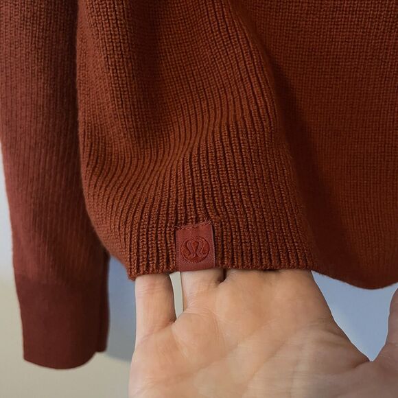 Lululemon Women’s Merino Wool Blend Ribbed Turtleneck Sweater Oversized Sz 2 - Picture 11 of 11